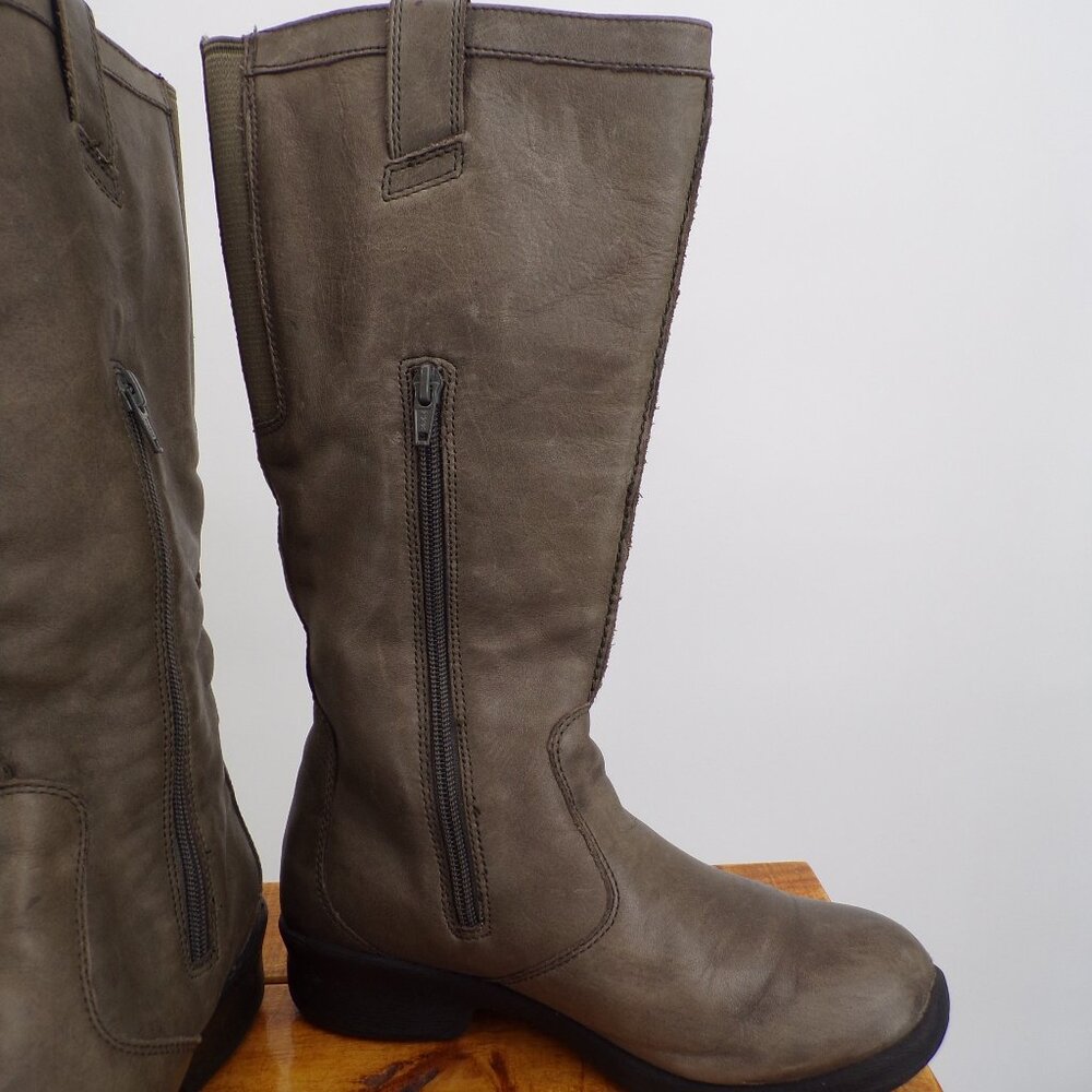 Keen Boots Tall Leather Women's Size 7.5 Green - Picture 5 of 11